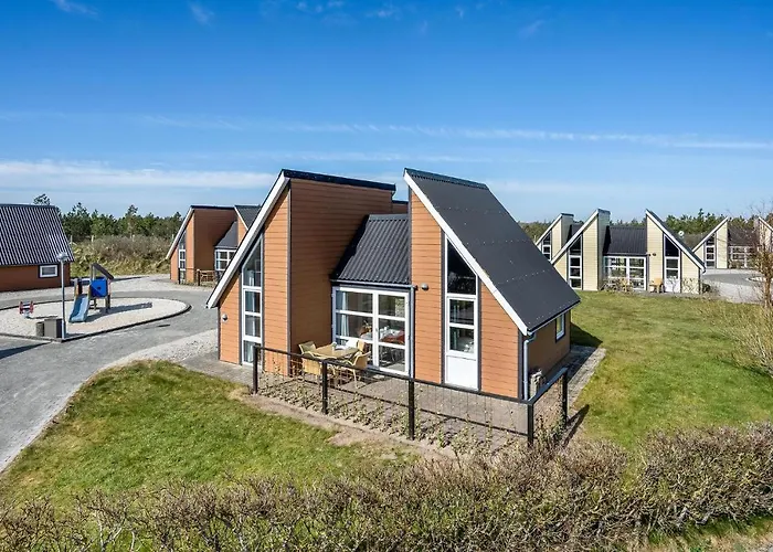 2 Bedroom Stunning In Dom wakacyjny Hadsund